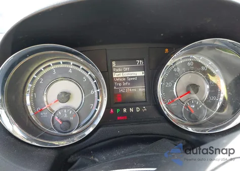 2013 Chrysler Town & Country Touring z USA, uszkodzony, nr VIN 2C4RC1BG1DR555078